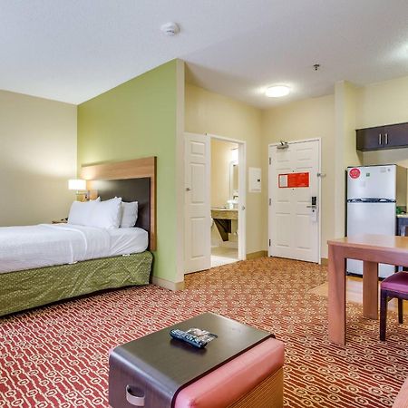 Towneplace Suites By Marriott Dallas Bedford Extérieur photo