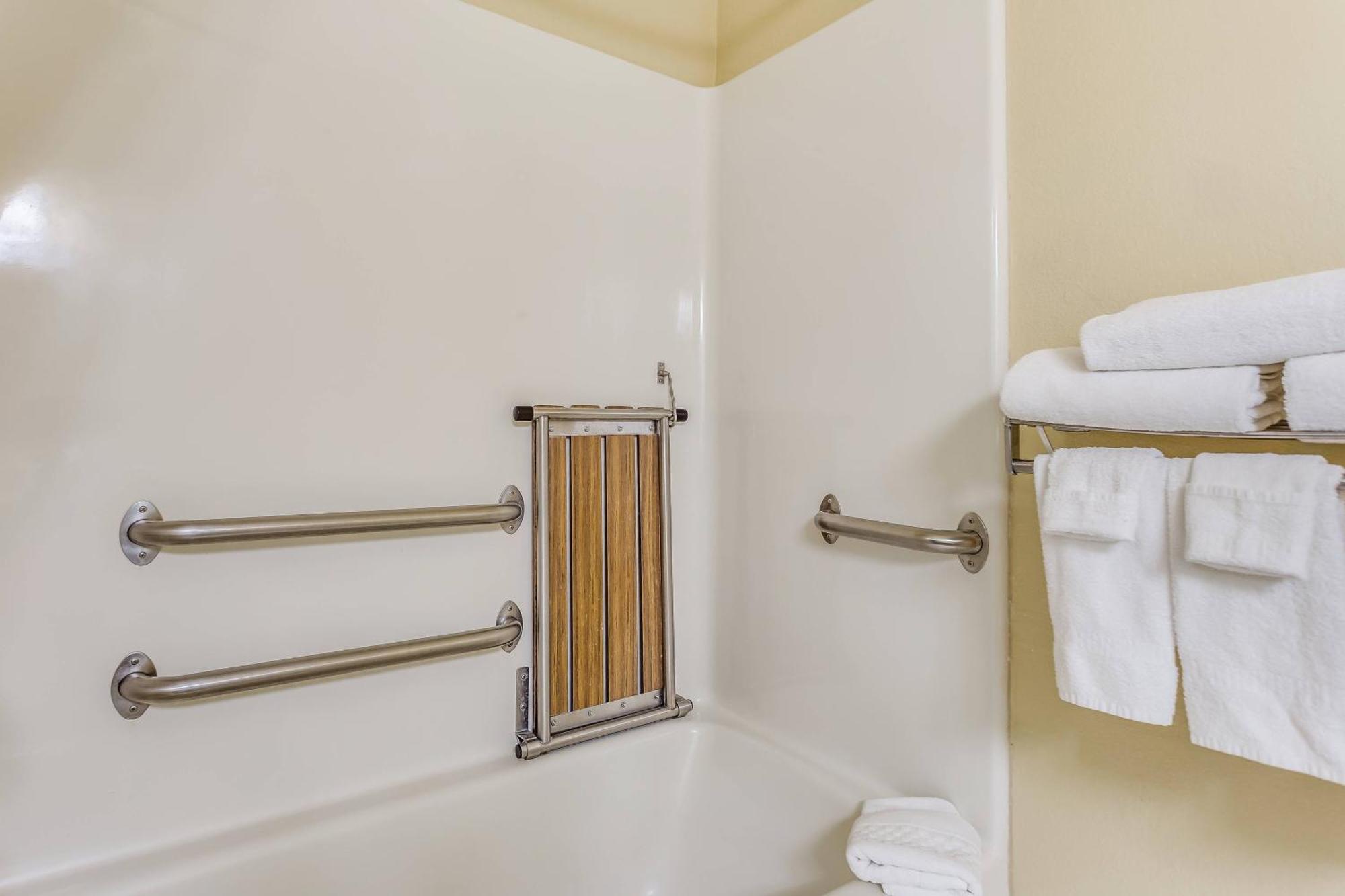 Towneplace Suites By Marriott Dallas Bedford Extérieur photo
