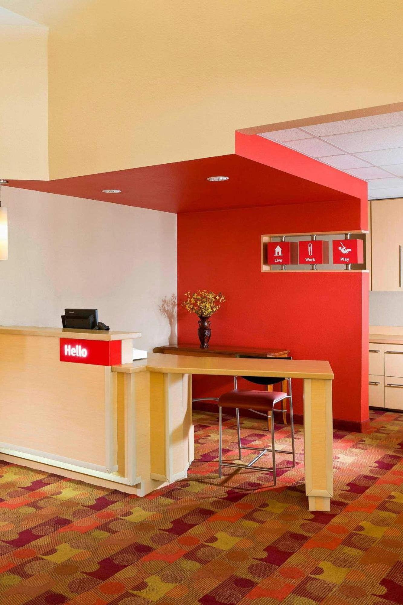 Towneplace Suites By Marriott Dallas Bedford Extérieur photo