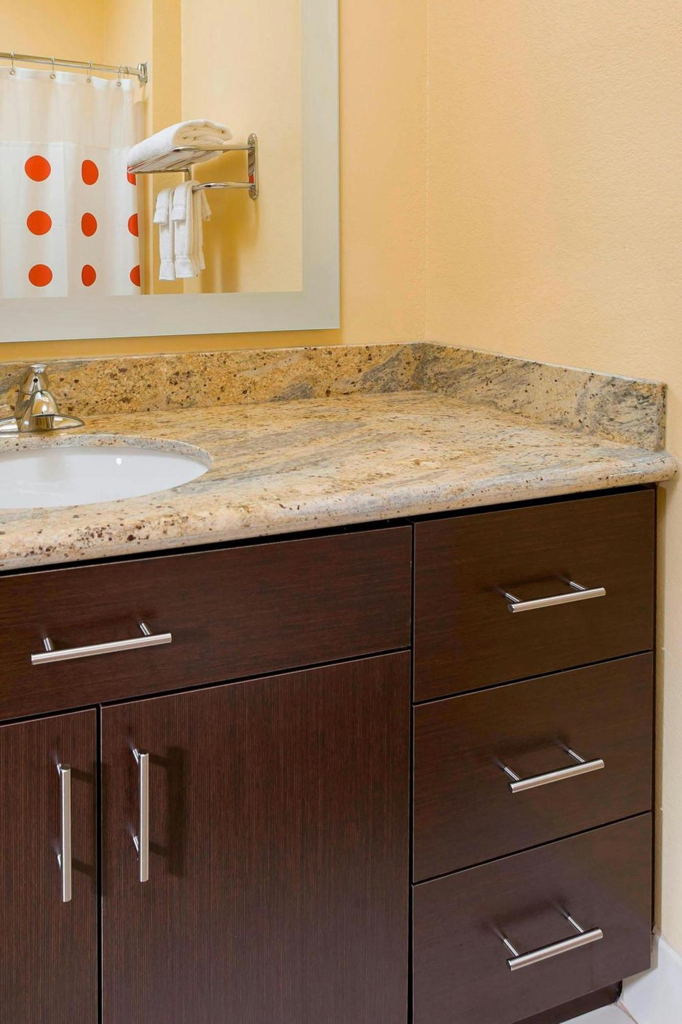 Towneplace Suites By Marriott Dallas Bedford Extérieur photo