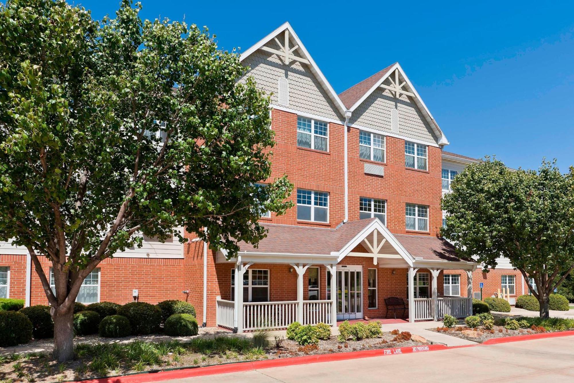 Towneplace Suites By Marriott Dallas Bedford Extérieur photo